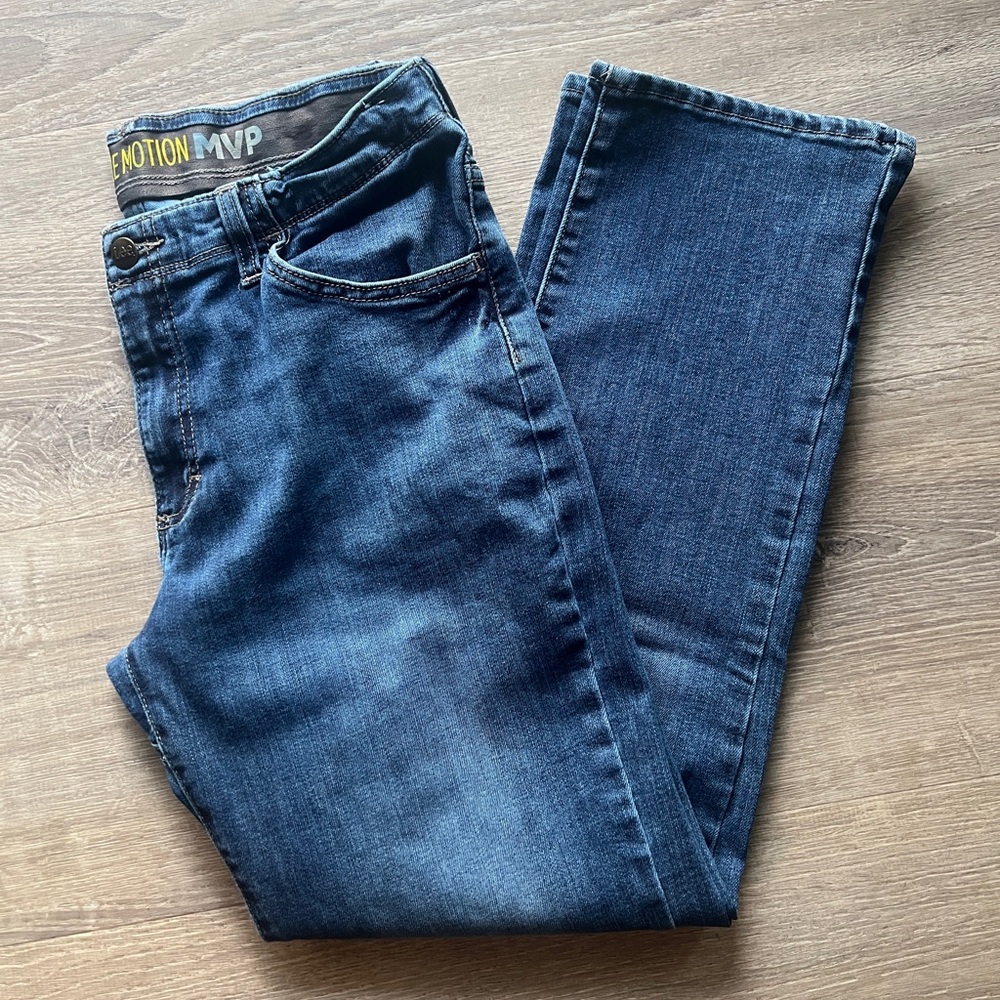 LEE Extreme Motion MVP Classic Blue Denim Jeans Boys 16 Husky